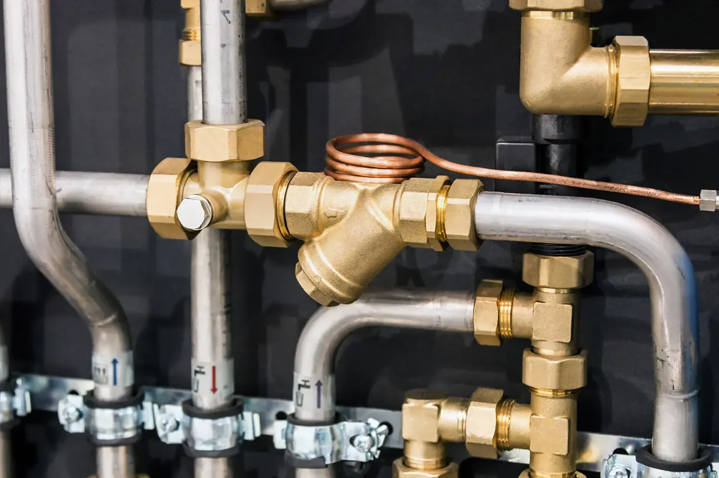 10 Signs You Need to Call a Plumber Before It’s Too Late